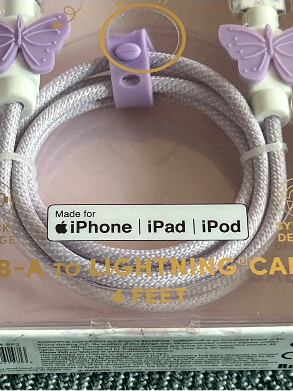 Poppy Clip & Protect USB-A to Lightning Cable – Lavender Butterfly